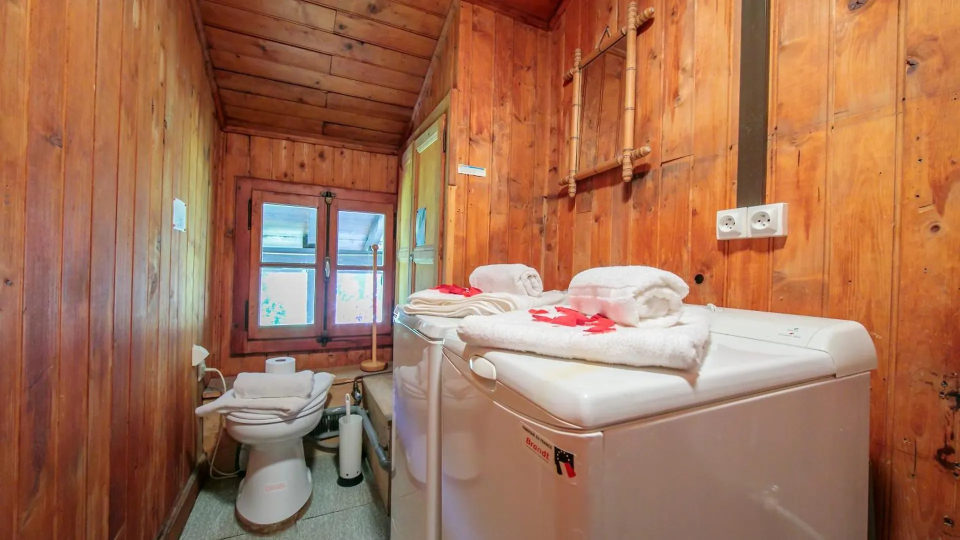 Chalet L'Eau Vive - Happy Rentals Шамони